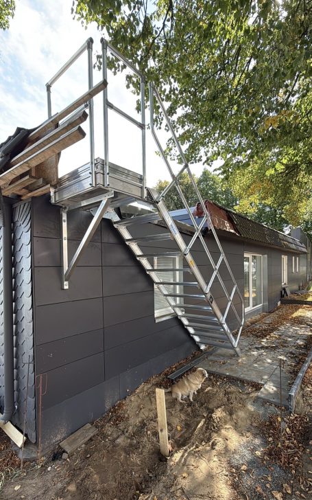 Montage einer Außentreppe